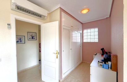 Resale - Villa - Orihuela Costa - Villamartín