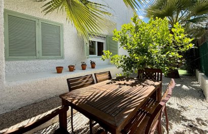 Resale - Villa - Orihuela Costa - Campoamor