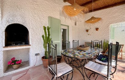 Resale - Villa - Orihuela Costa - Campoamor
