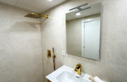 Herverkoop - Apartments - Flats - Torrevieia - Playa Los Naufragos
