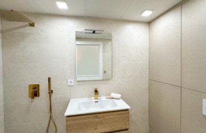 Herverkoop - Apartments - Flats - Torrevieia - Playa Los Naufragos