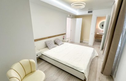 Herverkoop - Apartments - Flats - Torrevieia - Playa Los Naufragos
