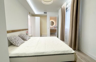 Herverkoop - Apartments - Flats - Torrevieia - Playa Los Naufragos