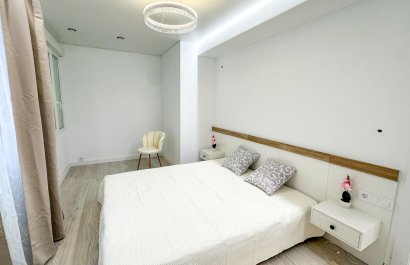 Herverkoop - Apartments - Flats - Torrevieia - Playa Los Naufragos