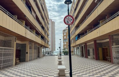 Herverkoop - Apartments - Flats - Torrevieia - Playa Los Naufragos
