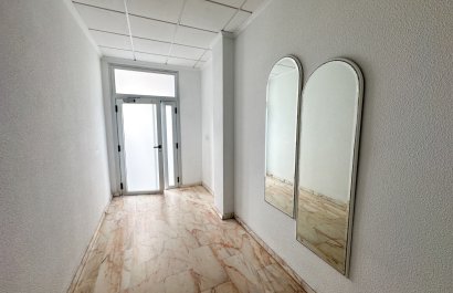 Herverkoop - Apartments - Flats - Torrevieia - Center