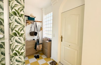 Resale - Villa - Torrevieia - Nueva Torrevieja