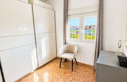 Resale - Villa - Torrevieia - Nueva Torrevieja