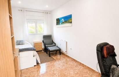 Resale - Villa - Torrevieia - Nueva Torrevieja