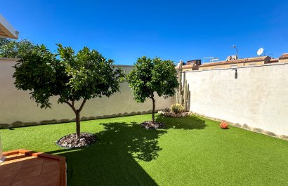 Resale - Villa - Torrevieia - Nueva Torrevieja