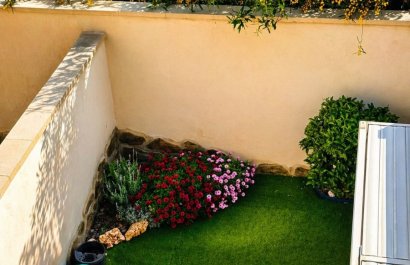 Resale - Villa - Torrevieia - Nueva Torrevieja