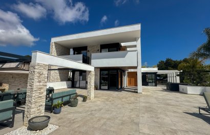 Resale - Villa - Orihuela Costa - Villamartín
