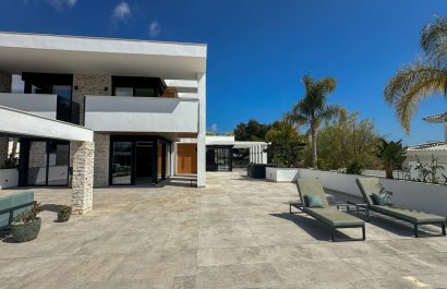 Resale - Villa - Orihuela Costa - Villamartín