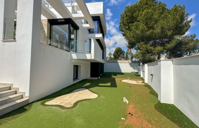 Resale - Villa - Orihuela Costa - Villamartín