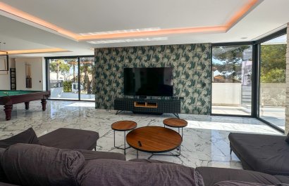Resale - Villa - Orihuela Costa - Villamartín