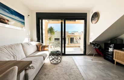 Resale - Townhouse / Duplex / Corner - Orihuela Costa - Villamartín