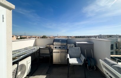Resale - Townhouse / Duplex / Corner - Orihuela Costa - Villamartín