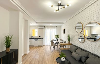 Resale - Townhouse / Duplex / Corner - Orihuela Costa - La Regia