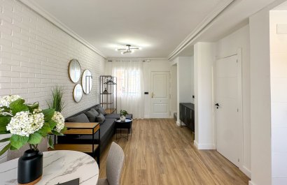 Resale - Townhouse / Duplex / Corner - Orihuela Costa - La Regia