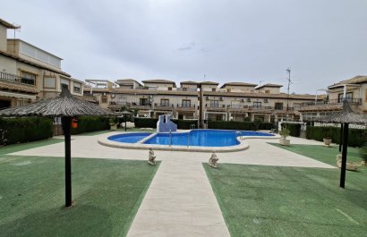 Resale - Townhouse / Duplex / Corner - Orihuela Costa - Playa Flamenca