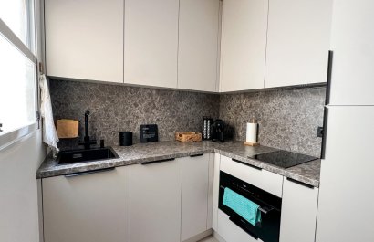 Resale - Townhouse / Duplex / Corner - Orihuela Costa - Playa Flamenca