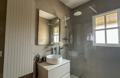 Resale - Townhouse / Duplex / Corner - Orihuela Costa - Playa Flamenca