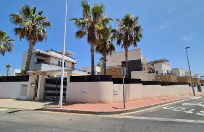 Reventa - Villa - Torrevieia - Costa Blanca