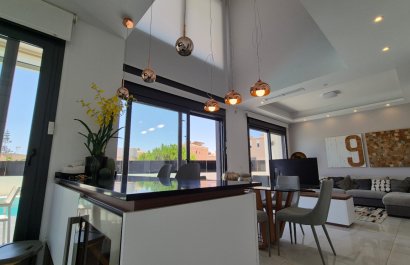 Reventa - Villa - Torrevieia - Costa Blanca