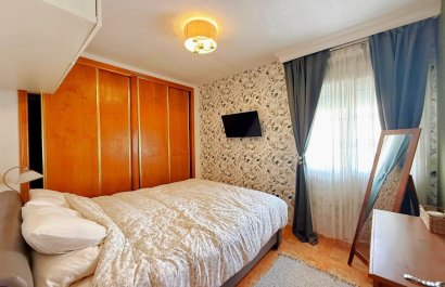 Resale - Apartments - Flats - Orihuela Costa - Villamartín