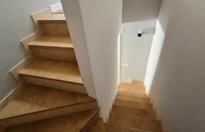 Resale - Townhouse / Duplex / Corner - Orihuela Costa - Punta Prima