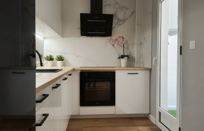 Resale - Townhouse / Duplex / Corner - Orihuela Costa - Punta Prima