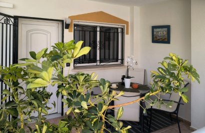 Resale - Townhouse / Duplex / Corner - Orihuela Costa - Punta Prima