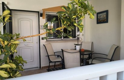 Resale - Townhouse / Duplex / Corner - Orihuela Costa - Punta Prima