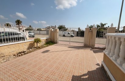 Reventa - Villa - Ciudad Quesada - Airstrip