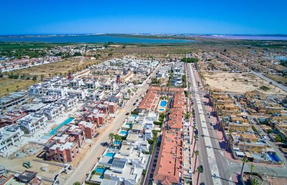 Resale - Townhouse / Duplex / Corner - Ciudad Quesada - Doña Pepa