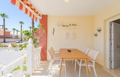 Resale - Townhouse / Duplex / Corner - Ciudad Quesada - Doña Pepa