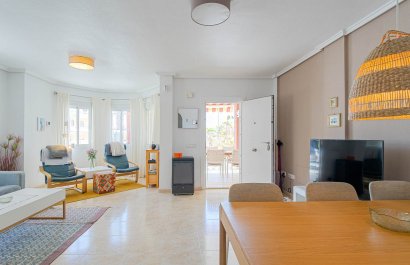 Resale - Townhouse / Duplex / Corner - Ciudad Quesada - Doña Pepa