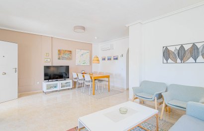 Resale - Townhouse / Duplex / Corner - Ciudad Quesada - Doña Pepa
