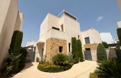 Reventa - Villa - Ciudad Quesada - Pueblo Bravo