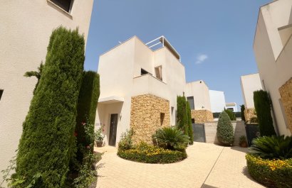 Reventa - Villa - Ciudad Quesada - Pueblo Bravo