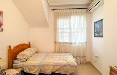 Resale - Townhouse / Duplex / Corner - Orihuela Costa - Punta Prima