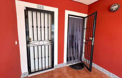 Resale - Townhouse / Duplex / Corner - Orihuela Costa - Punta Prima