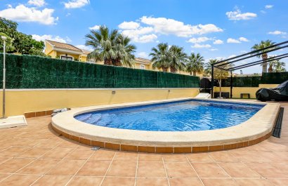 Resale - Villa - Orihuela Costa - Los Dolses