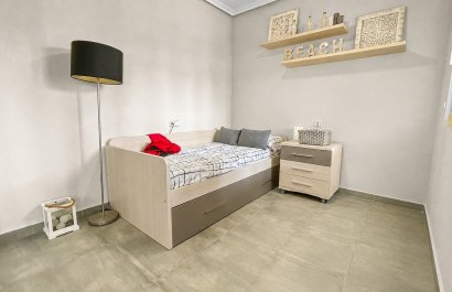 Resale - Villa - Orihuela Costa - Los Dolses