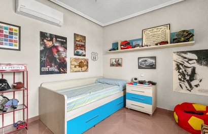 Resale - Villa - Orihuela Costa - Los Dolses