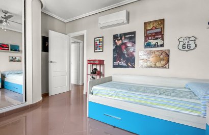 Resale - Villa - Orihuela Costa - Los Dolses