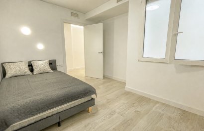 Herverkoop - Apartments - Flats - Torrevieia - Playa Los Naufragos