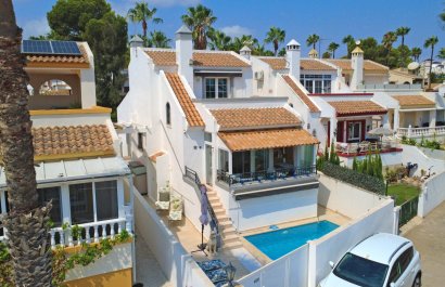 Resale - Villa - Orihuela Costa - Villamartín