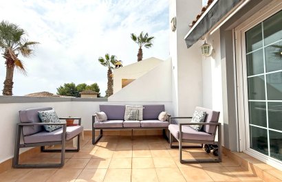 Resale - Villa - Orihuela Costa - Villamartín