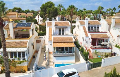Resale - Villa - Orihuela Costa - Villamartín